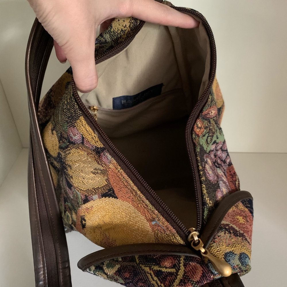 Vintage brocade purse backpack 2 in 1 - Picture 9 of 16